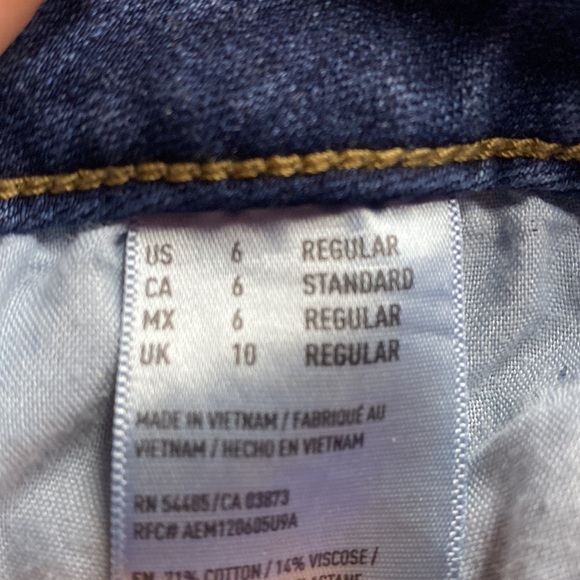 Size 6 American Eagle Jeggings - Picture 3 of 3